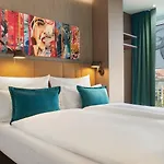 One Hotel 3*