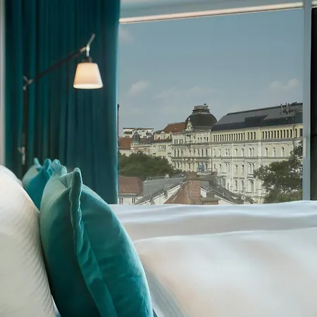 Hotel One