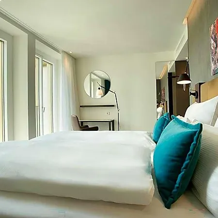 One Hotel 3*