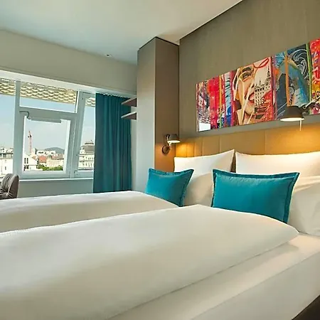 One 3* Graz