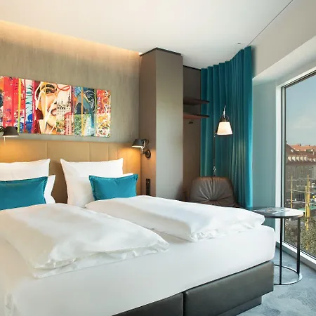 Hotel One 3*