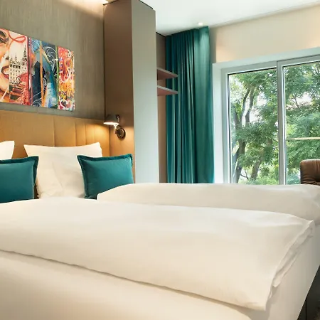 Hotel One 3*